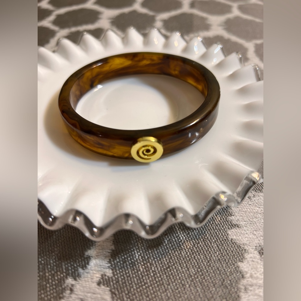 Tortoise Brown Bangle Acrylic Bracelet with Gold Spiral detail